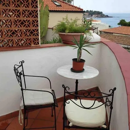 Big House With Big Terrazza Great Sea View Acitrezza La Rosa Del Mar Jonio *