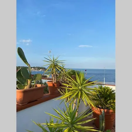 Big House With Big Terrazza Great Sea View Acitrezza La Rosa Del Mar Jonio Holiday home *